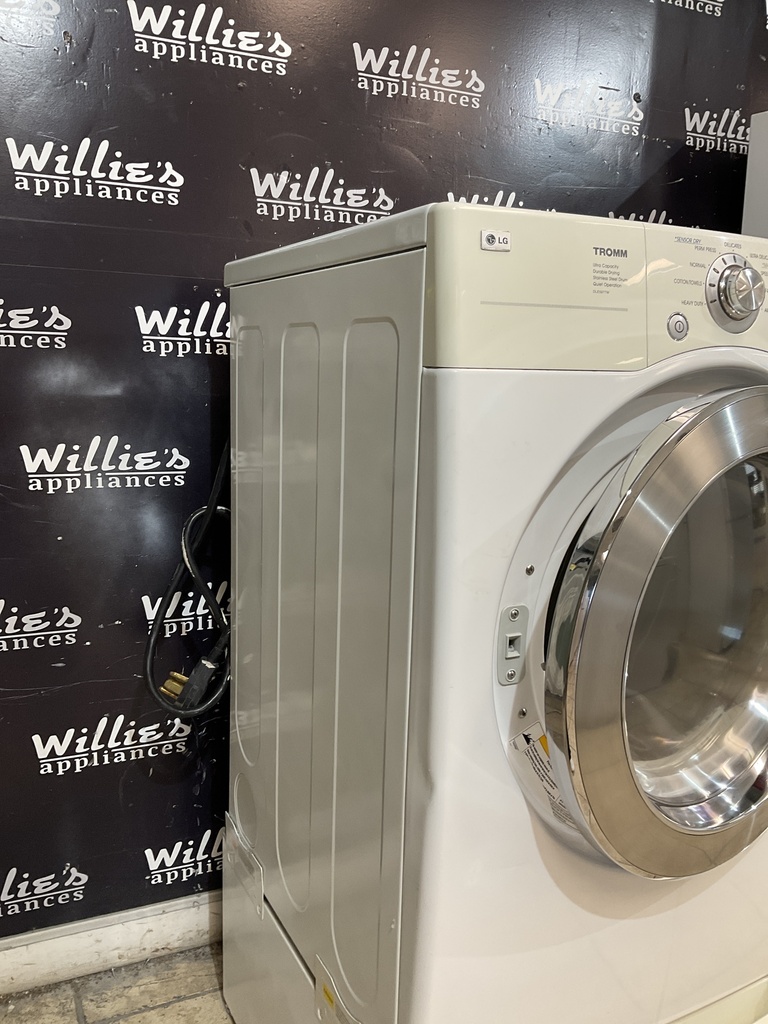 Lg Electric Dryer 220volts (30 AMP) 27inches {4 prong} (White) 