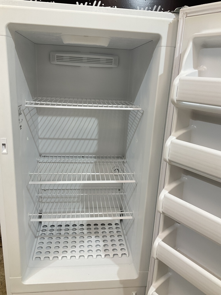 Frigidaire Freezer Upright 29 1/2” x 61 1/2” (White) 