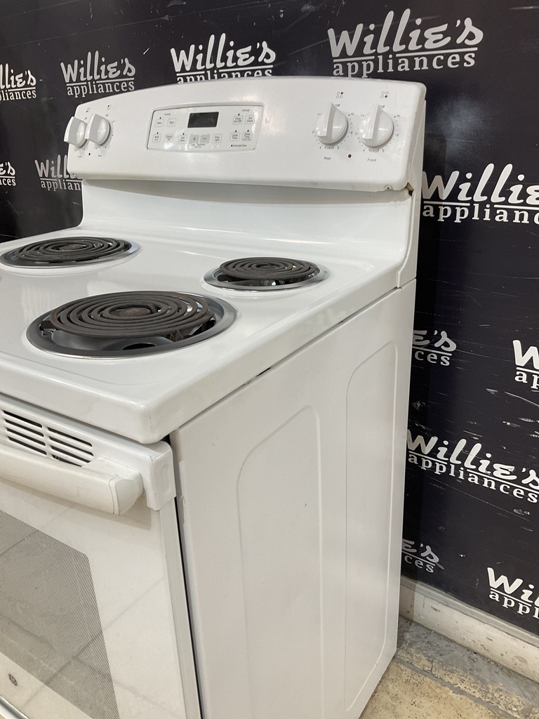 Ge Electric Stove 220volts (40/50 AMP) 30inches {4 prong} (white) 