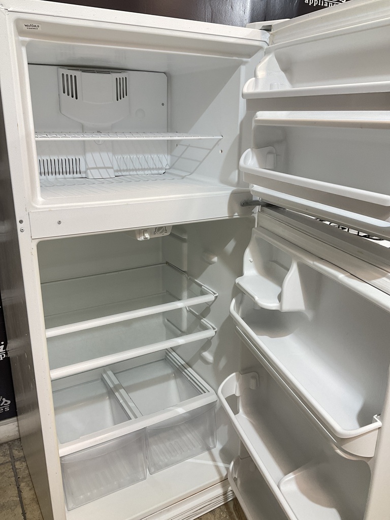 White Westinghouse Refrigerator Top and Bottom 30x66 (White) 