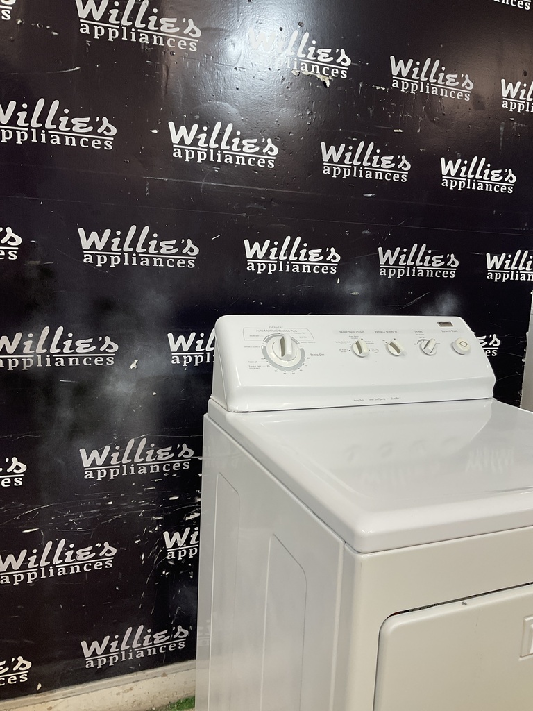 Kenmore Electric Dryer 220volts (30 AMP) 27inches {no cord} (White)