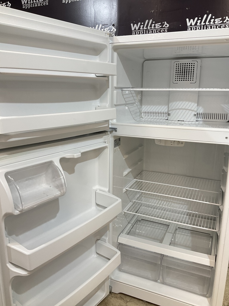 Hotpoint Refrigerator Top and Bottom 28x61 1/2” (White) 