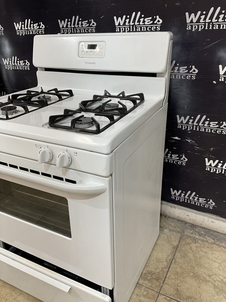 Frigidaire Natural Gas Stove 30inches (White) 