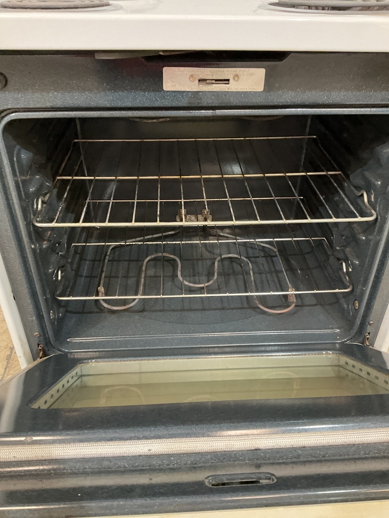 Ge Electric Stove 220volts (40/50 AMP) 30inches (White) 
