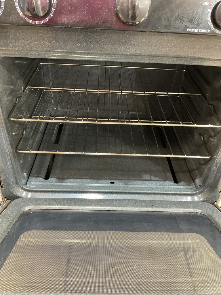 Ge Natural Gas Stove 30inches (Black/Bisque) 