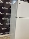 Ge Refrigerator Top and Bottom 28x64 1/2” (White) 