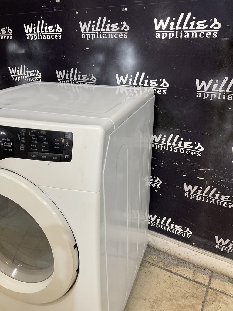 Samsung Electric Dryer 220volts (30 AMP) 27inches {3 prong} (White) 