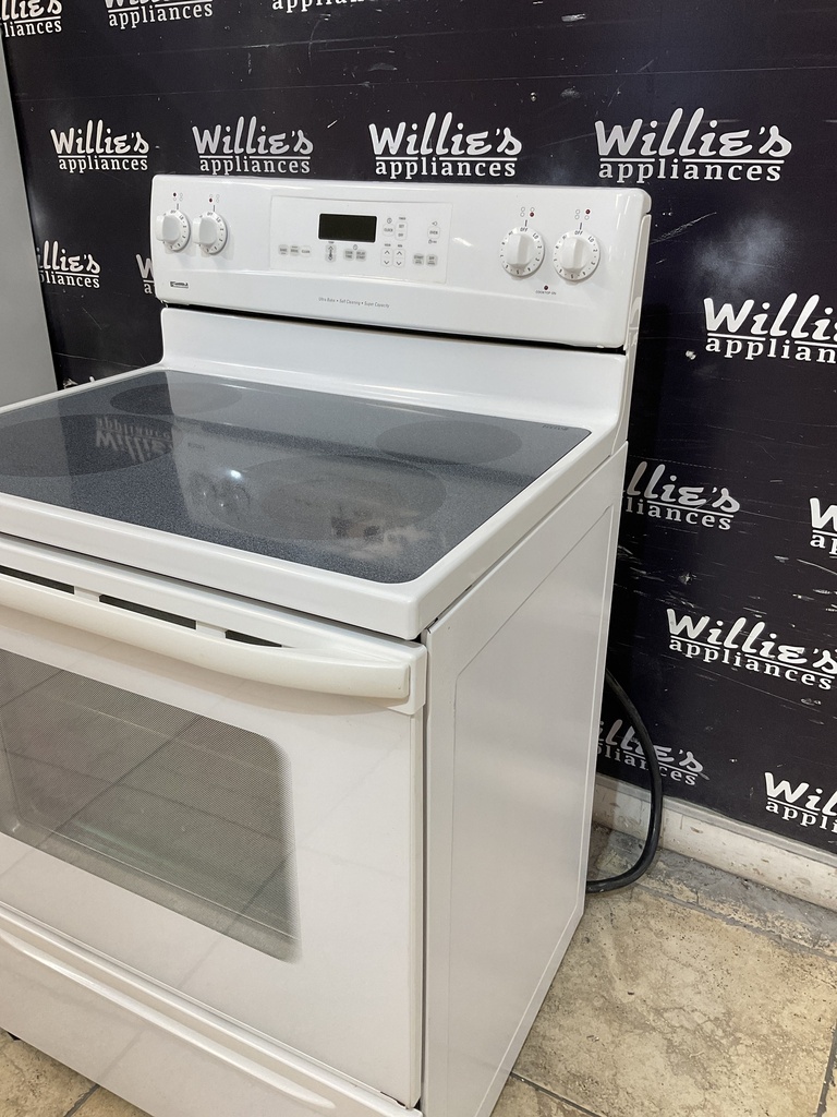 Kenmore Electric Stove 220volts (40/50 AMP) 30inches {4 prong} (White)