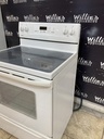 Kenmore Electric Stove 220volts (40/50 AMP) 30inches {4 prong} (White)