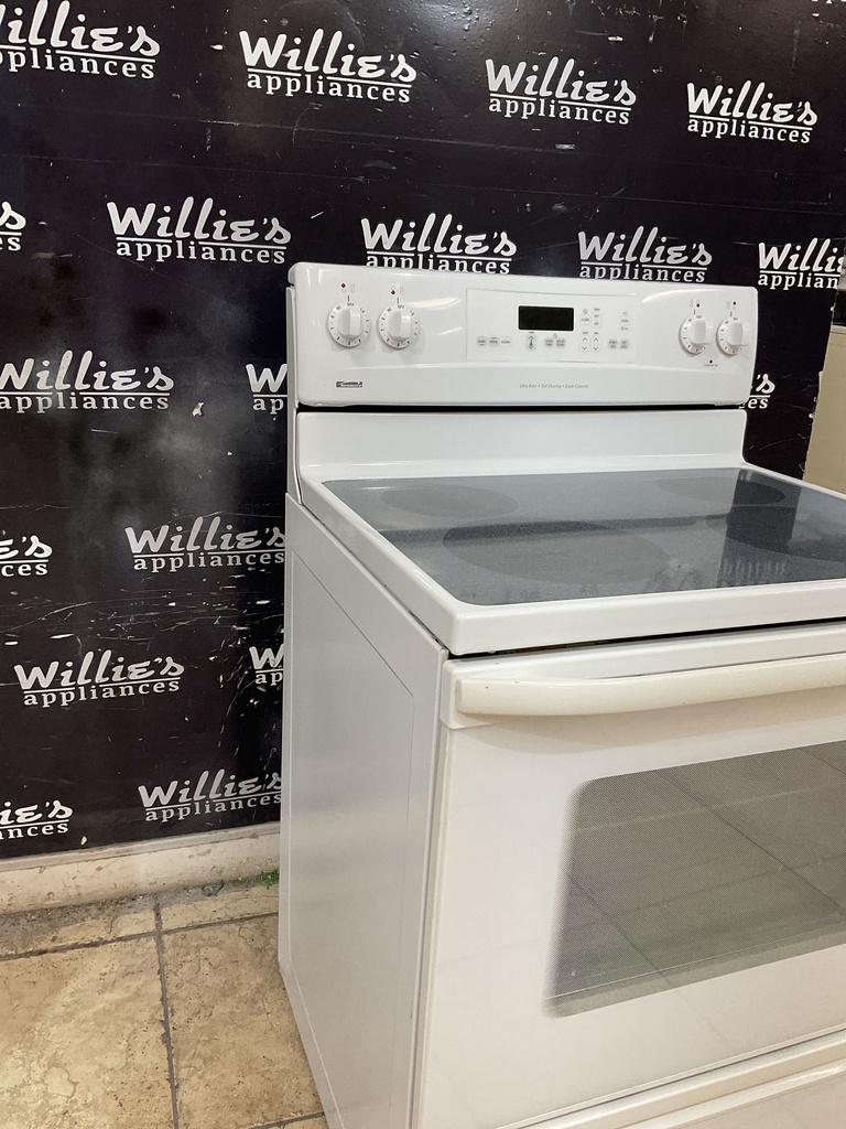 Kenmore Electric Stove 220volts (40/50 AMP) 30inches {4 prong} (White)
