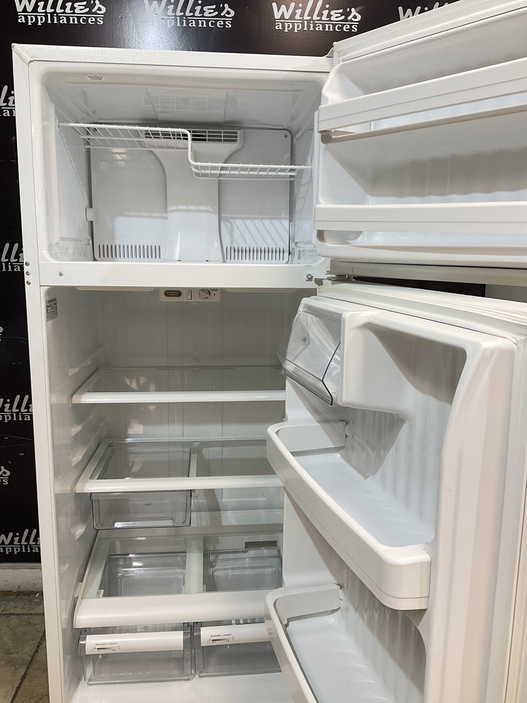 Ge Refrigerator Top and Bottom 28x67 1/2” (White) 