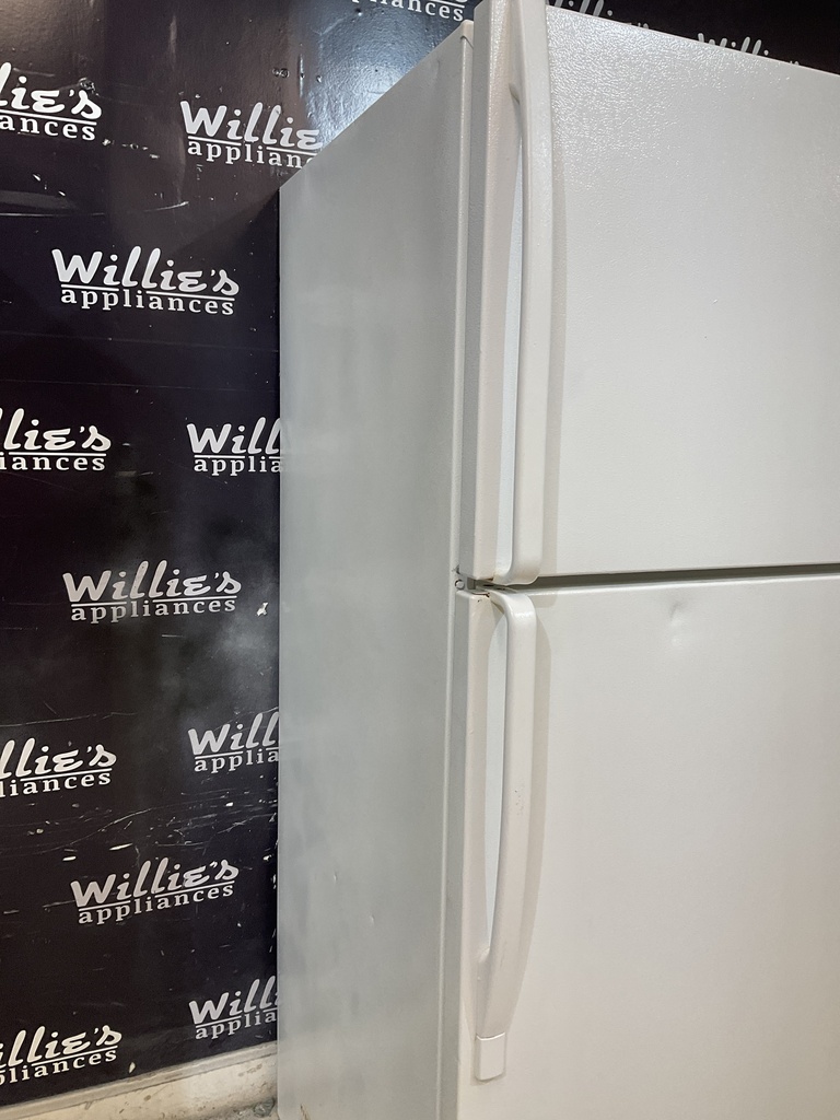 Whirlpool Refrigerator Top and Bottom 30x66 (white) 