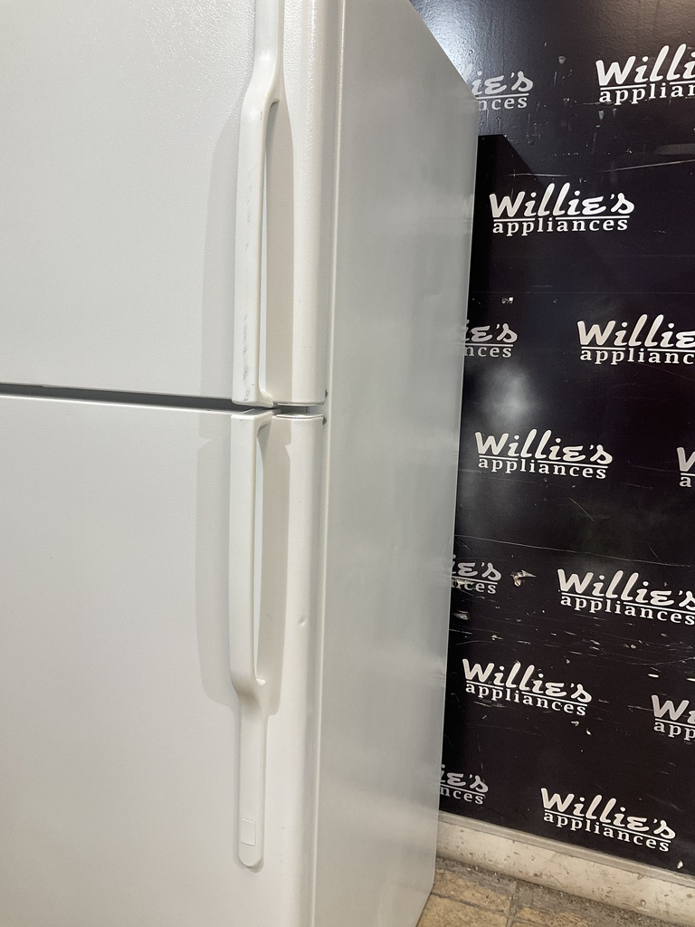 Ge Refrigerator Top and Bottom 30x66 (white) 