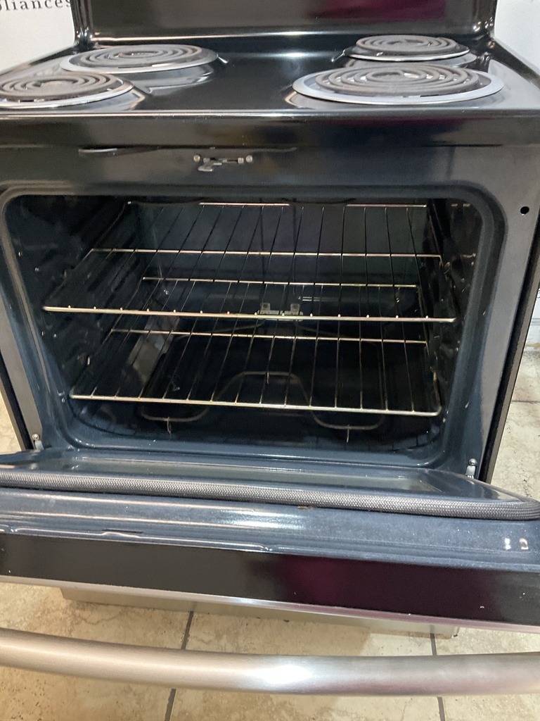 Ge Electric Stove 220volts (40/50 AMP) 30inches {no cord} (Stainless Steel) 