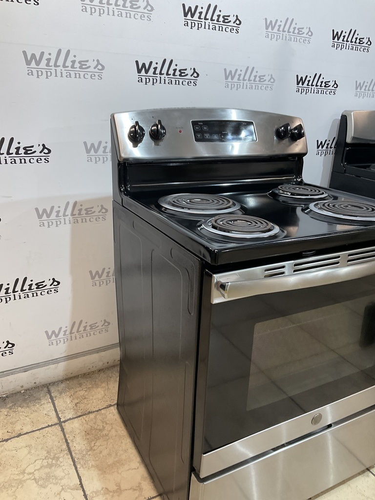 Ge Electric Stove 220volts (40/50 AMP) 30inches {no cord} (Stainless Steel) 