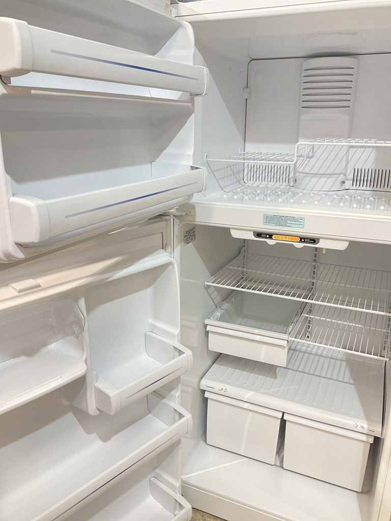 Ge Refrigerator Top and Bottom 30x66 (White) 