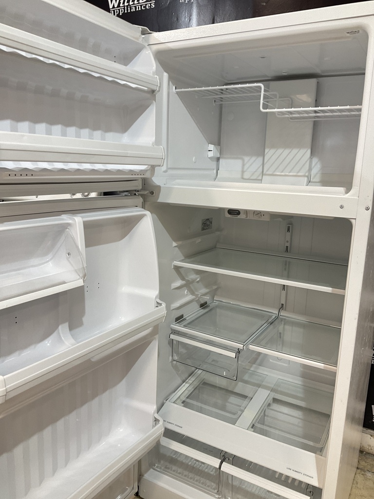 Hotpoint Refrigerator Top and Bottom 28x64 1/2” (White) 