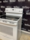 Ge Electric Stove 30inches {no cord} (White) 