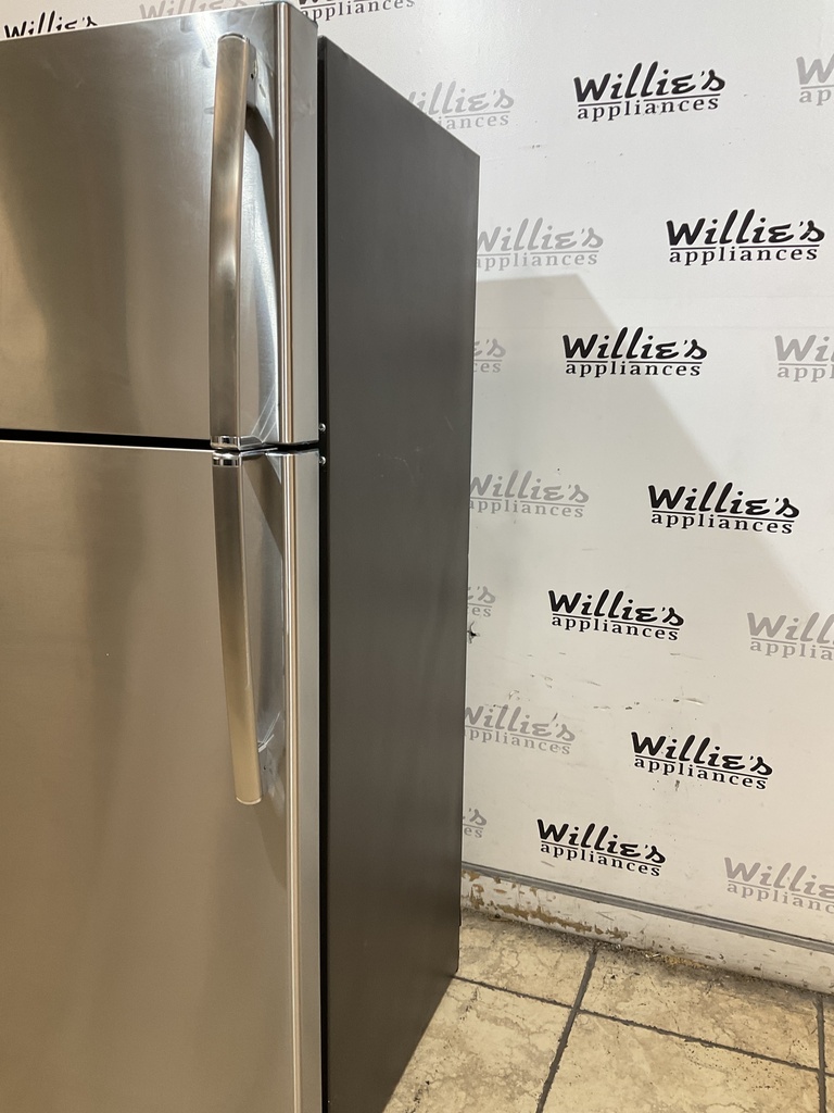 Ge Refrigerator Top and Bottom 28x64 1/2” (Stainless Steel)
