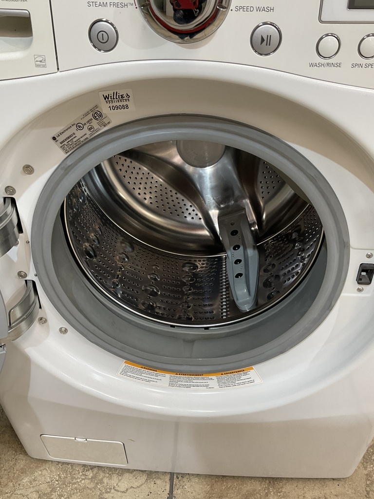 Lg Combo Washer/Dryer 27inches (White) 