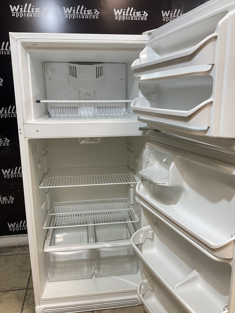 Frigidaire Refrigerator Top and Bottom 30x66 (White) 