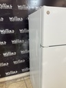 Ge Refrigerator Top and Bottom 28x61 1/2” (White)