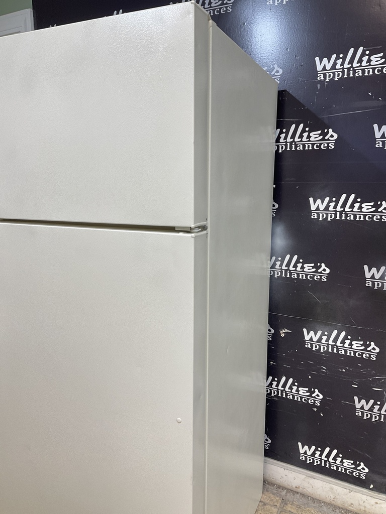 Ge Refrigerator Top and Bottom 28x67 (Bisque) 