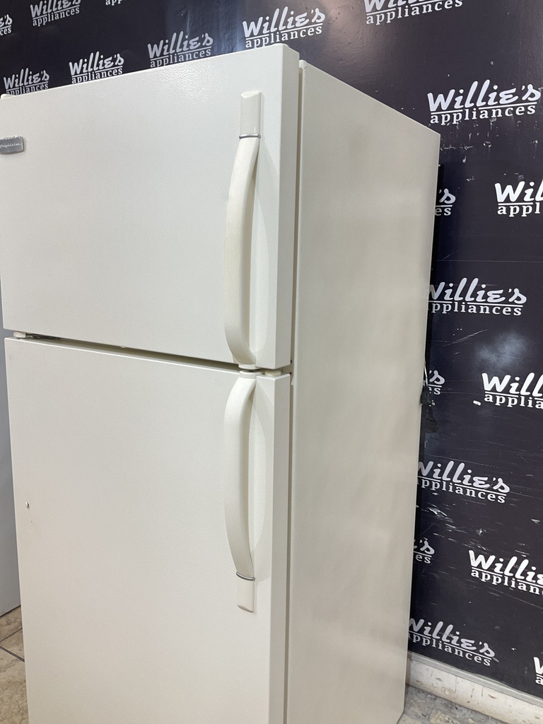 Frigidaire Refrigerator Top and Bottom 28 1/2” x 65” (Bisque) 
