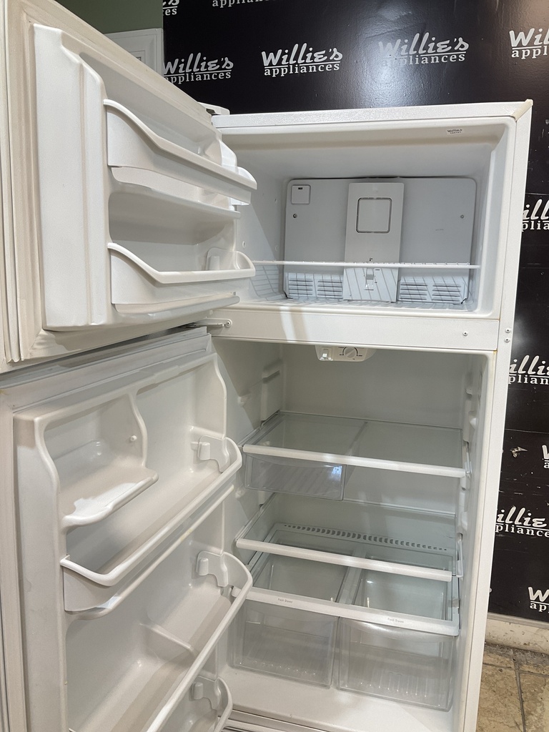 Frigidaire Refrigerator Top and Bottom 30x66 (White) 