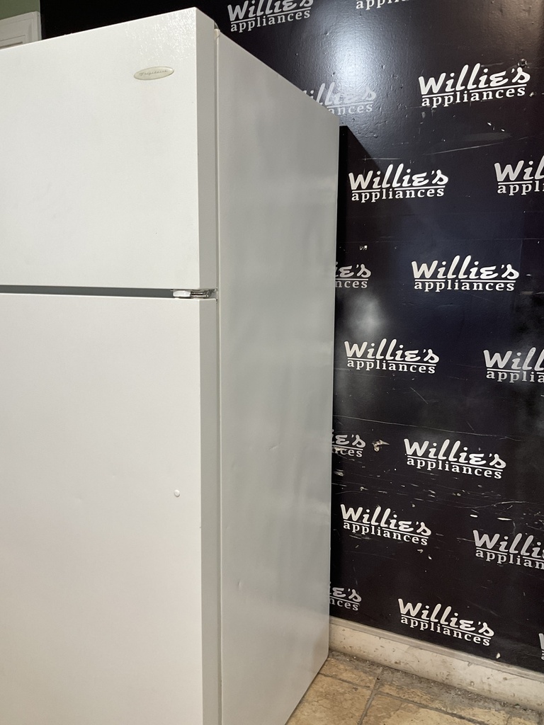 Frigidaire Refrigerator Top and Bottom 30x66 (White) 