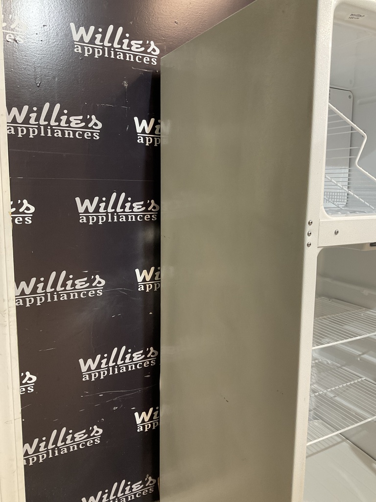 Ge Refrigerator Top and Bottom 28x67 (white) 