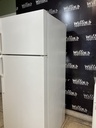 Hotpoint Refrigerator Top and Bottom 28x67 (white) 