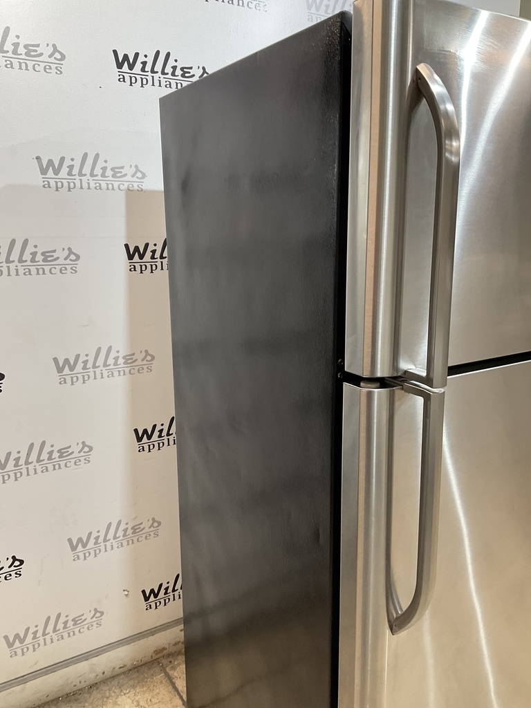 Frigidaire Refrigerator Top and Bottom 30x65 1/2” (Stainless Steel) 