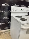 Ge Electric Stove. 220volts (40/50 AMP) 30inches {no cord} (White) 