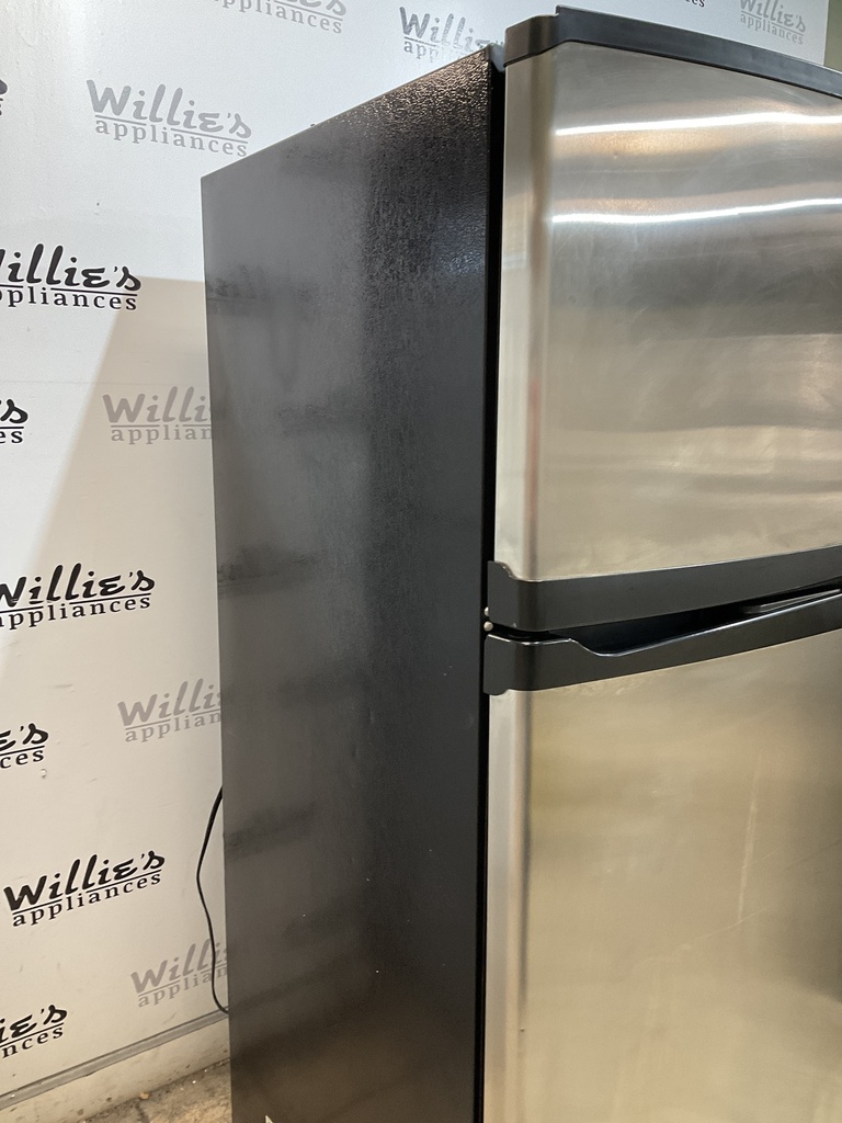 Whirlpool Refrigerator Top and Bottom 33x66 (Stainless Steel) 