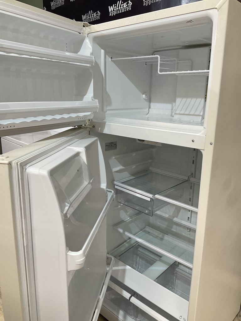 Hotpoint Refrigerator Top and Bottom 28x64 1/2” (bisque) 