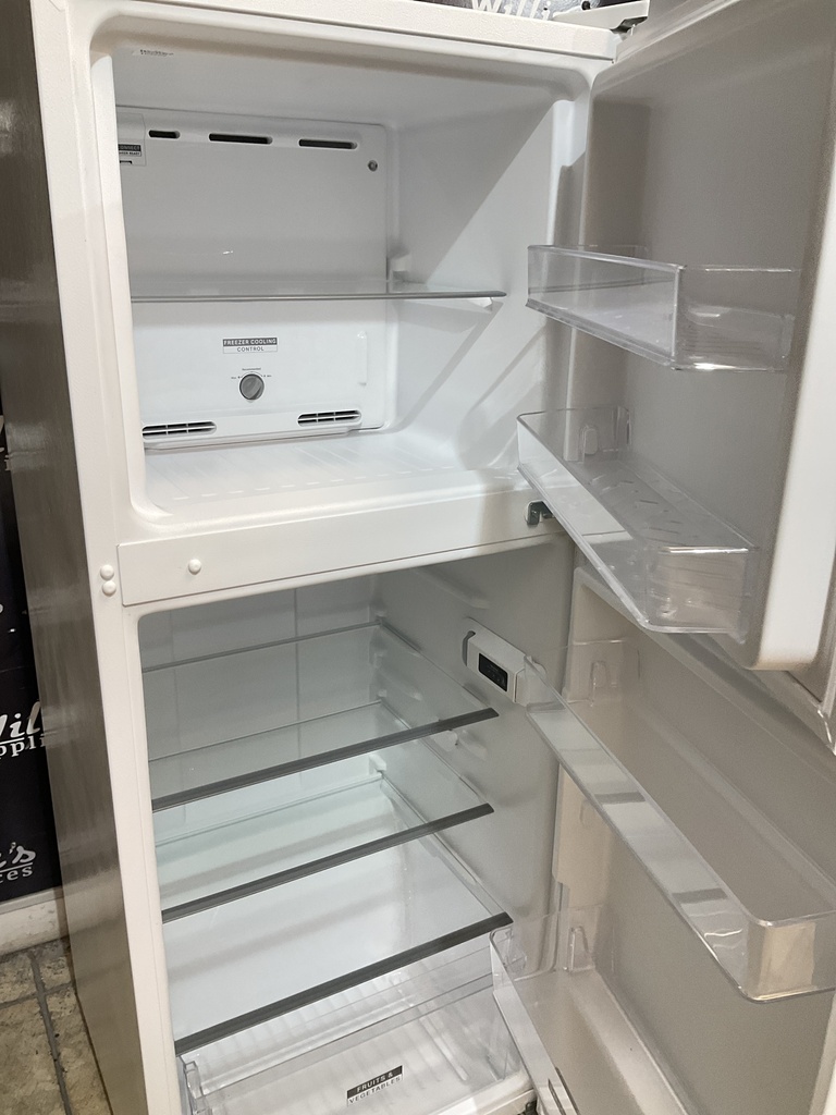 Whirlpool Refrigerator Top and Bottom 24x61 (white) 