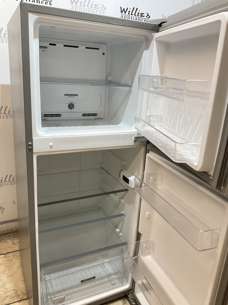 Whirlpool Refrigerator Top and 24x61 (Stainless Steel) 