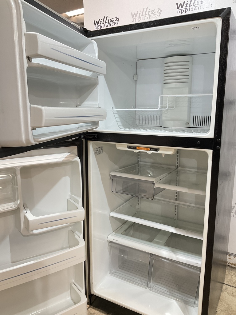 Ge Refrigerator Top and Bottom 30x66 1/2” (Stainless Steel) 
