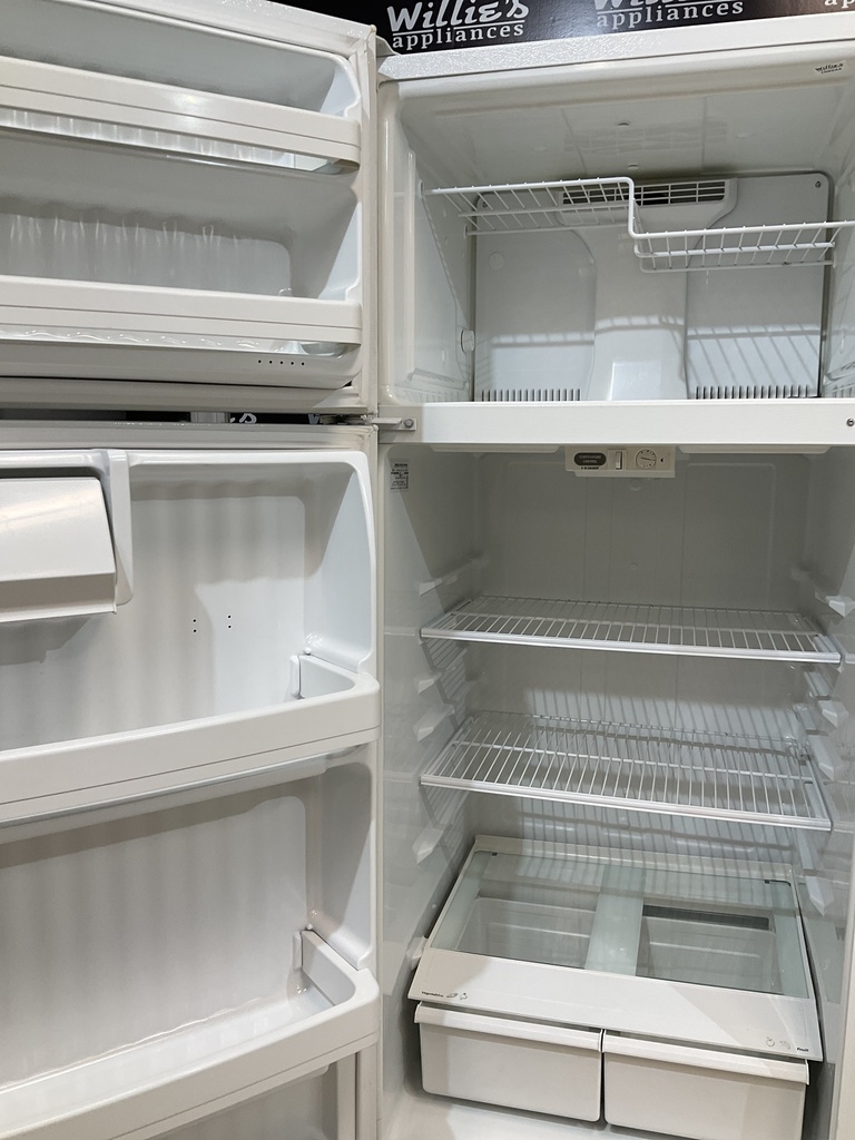 Ge Refrigerator Top and Bottom 28x67 1/2” (White) 