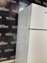 Hotpoint Refrigerator Top and Bottom 28x67 (white)