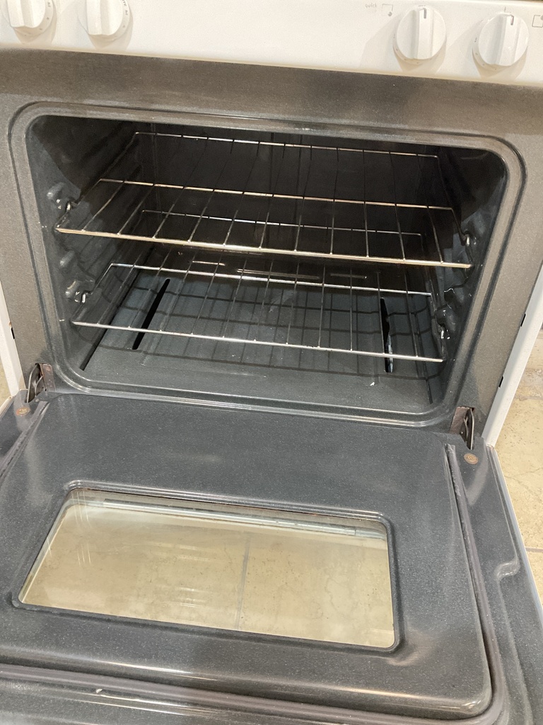 Frigidaire Natural Gas Stove 30inches (white) 