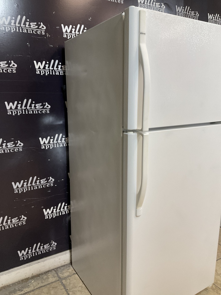 Kenmore Refrigerator Top and Bottom 30x65 (white) 
