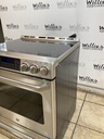 Ge Electric Stove 220volts (40/50 AMP) 30inches {4 prong} (Stainless Steel) 
