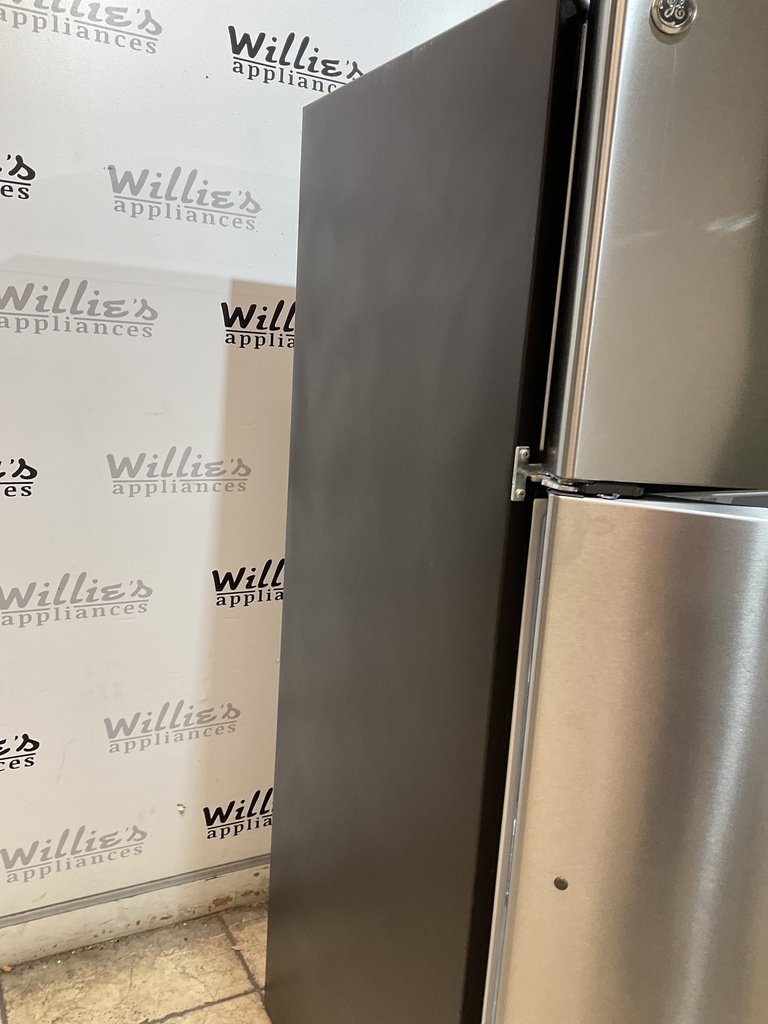 Ge Refrigerator Top and Bottom 28x64 (Stainless Steel) 