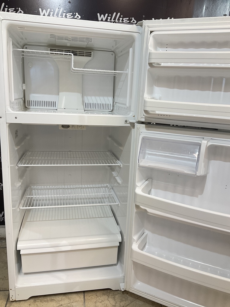 Hotpoint Refrigerator Top and Bottom 28x61 1/2” (White) 
