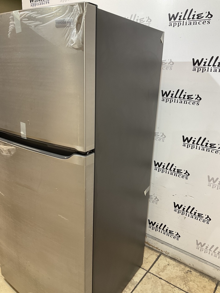 Frigidaire New Open Refrigerator