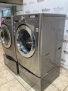 Lg Used Gas Set Washer/Dryer