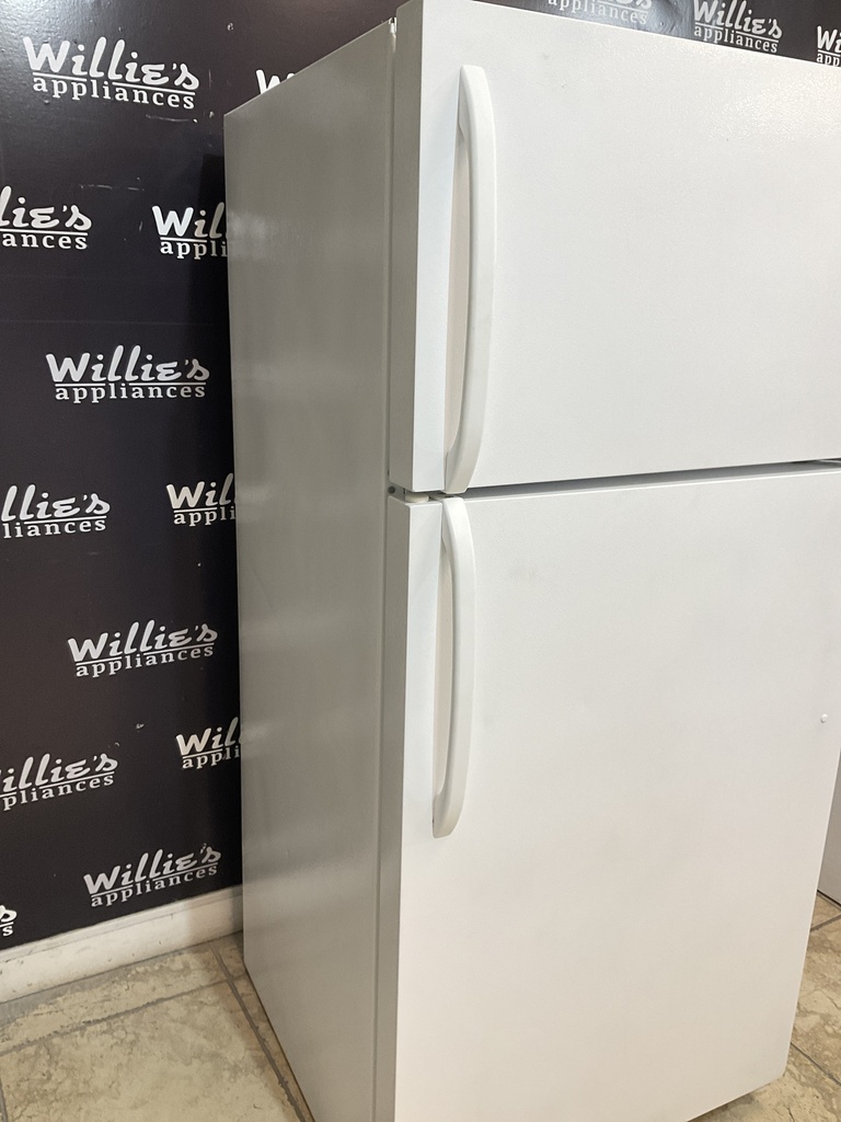 White Westinghouse Used Refrigerator