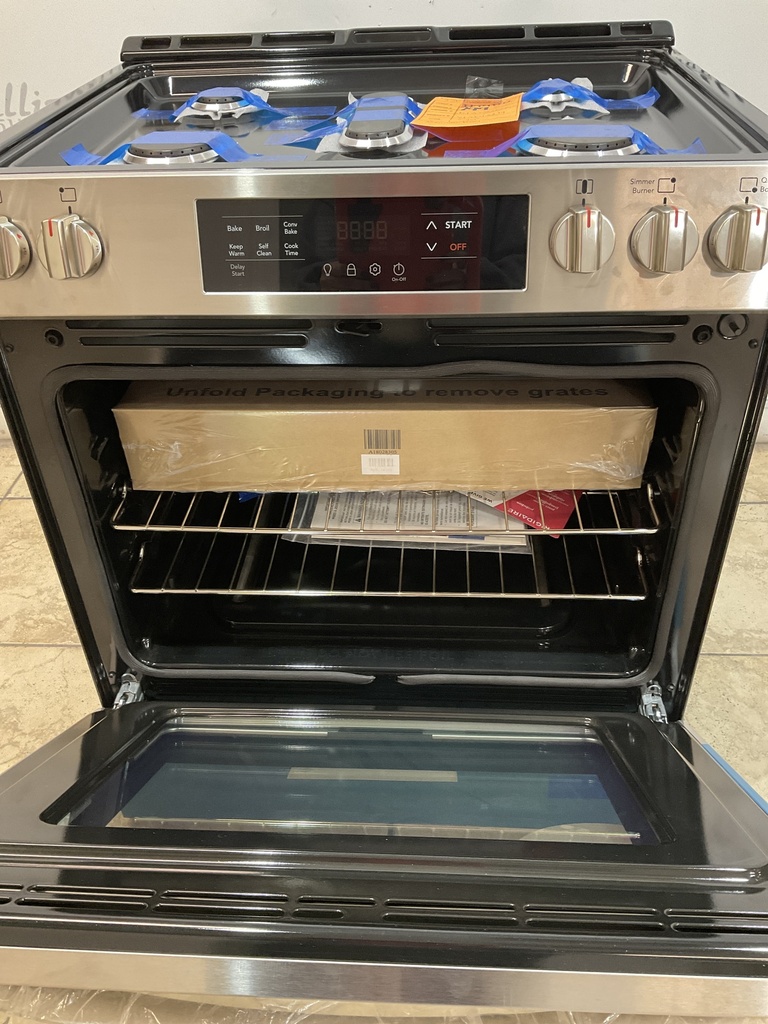 Frigidaire new open box gas Stove